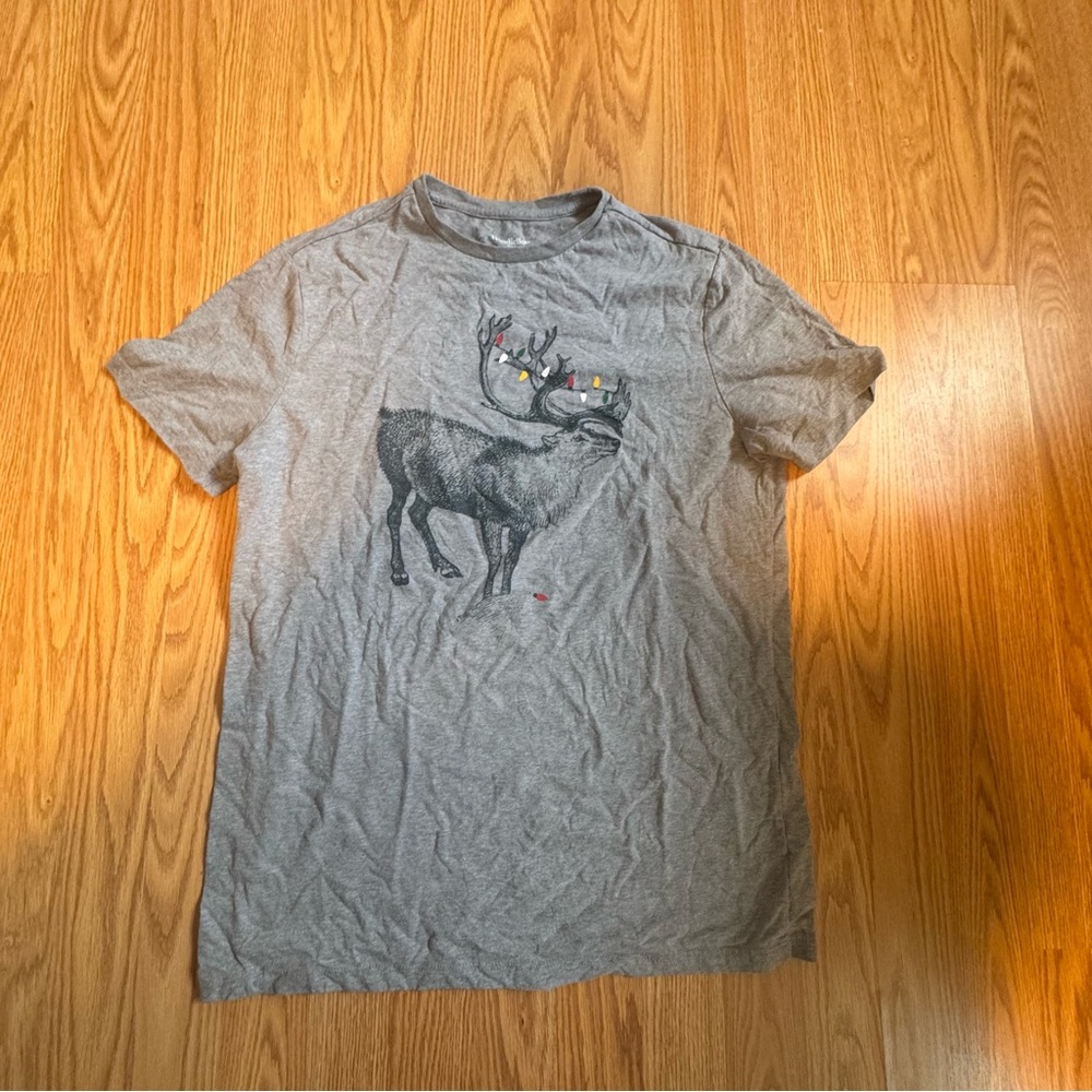 Men’s Gray GoodFellow T-Shirt with Reindeer Graphic M